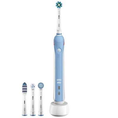 Oral-B Pro 2000 cross action